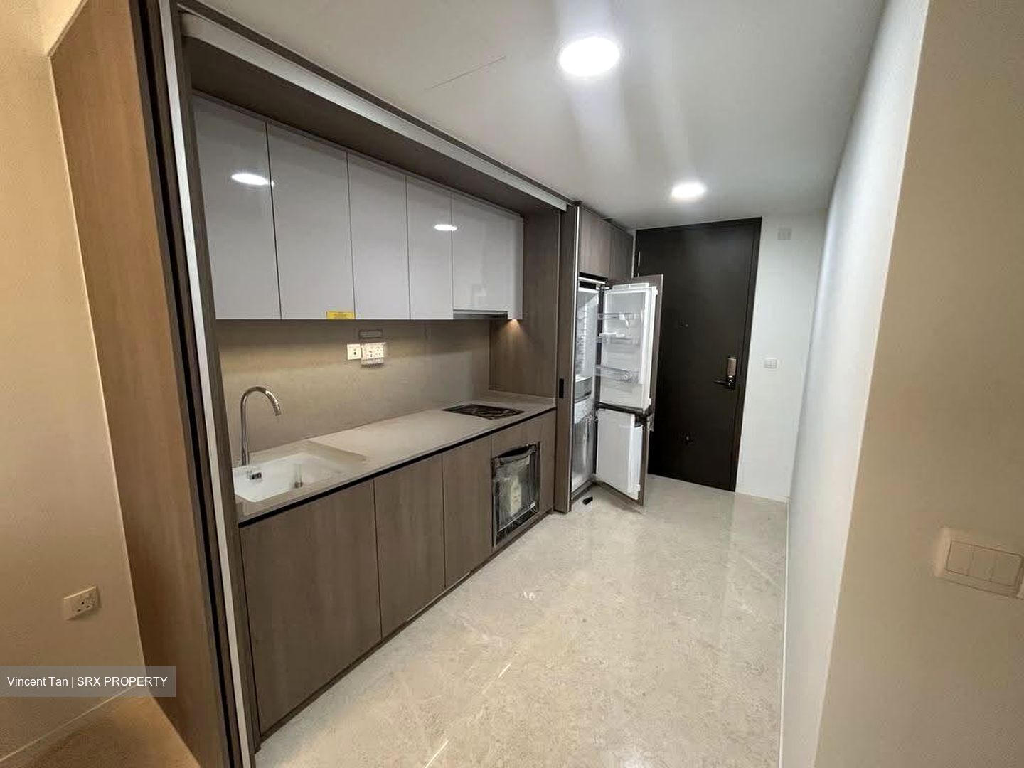Avenue South Residence (D3), Apartment #621228381